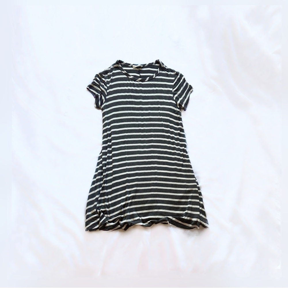 3 for $25 : forever rose ⋆ t shirt dress